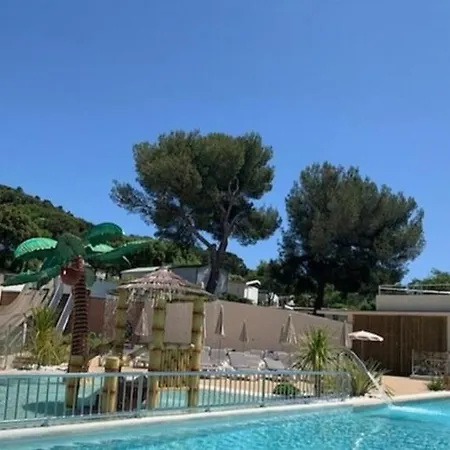 Domaine De L'ile D'or Casa vacanze Saint-Raphaël