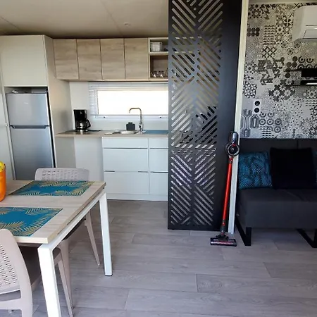 Domaine De L'ile D'or