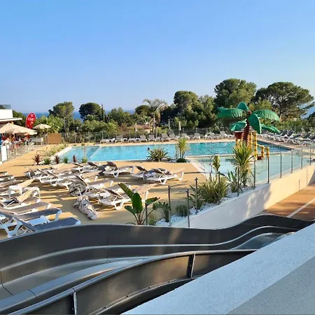 Casa de Férias Domaine De L'ile D'or *