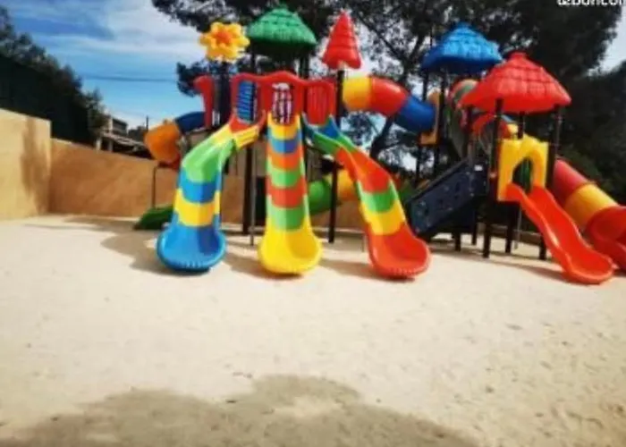 Domaine De L'ile D'or Сasa de vacaciones Saint-Raphaël