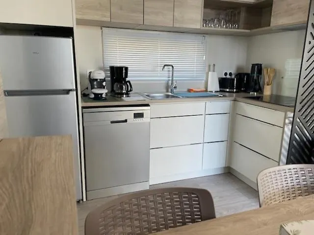 Domaine De L'ile D'or Сasa de vacaciones *