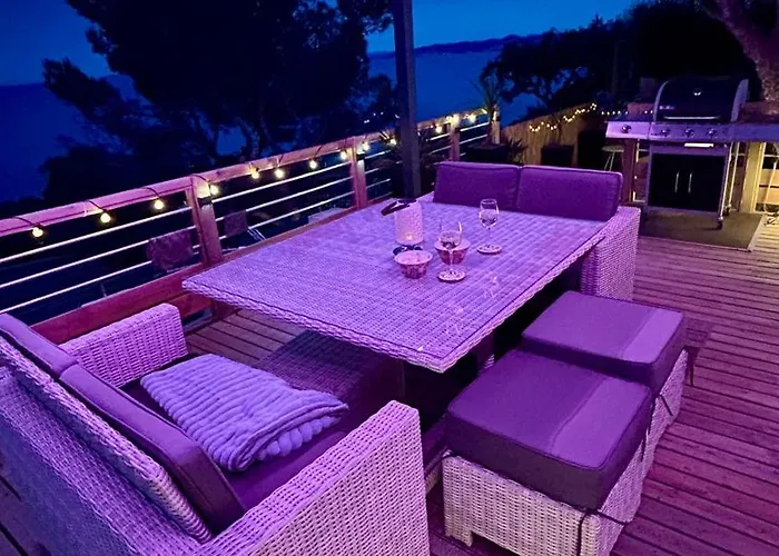 Domaine De L'ile D'or Сasa de vacaciones